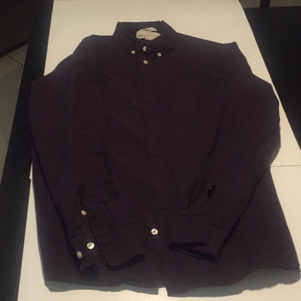 Casual long sleeve Button down shirt